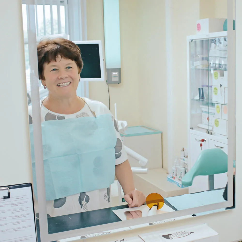 Татьяна Лавриненко после перепротезирования зубов