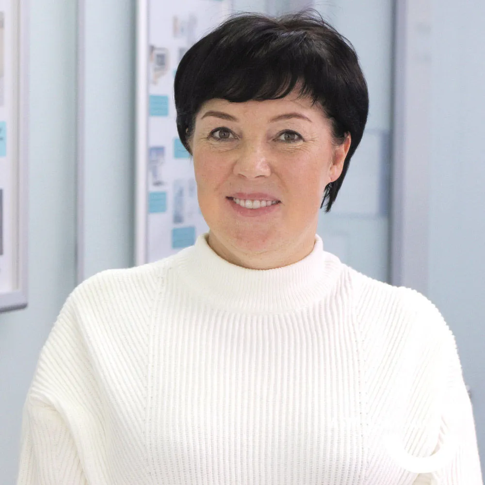 Сопова Инна с новой улыбкой