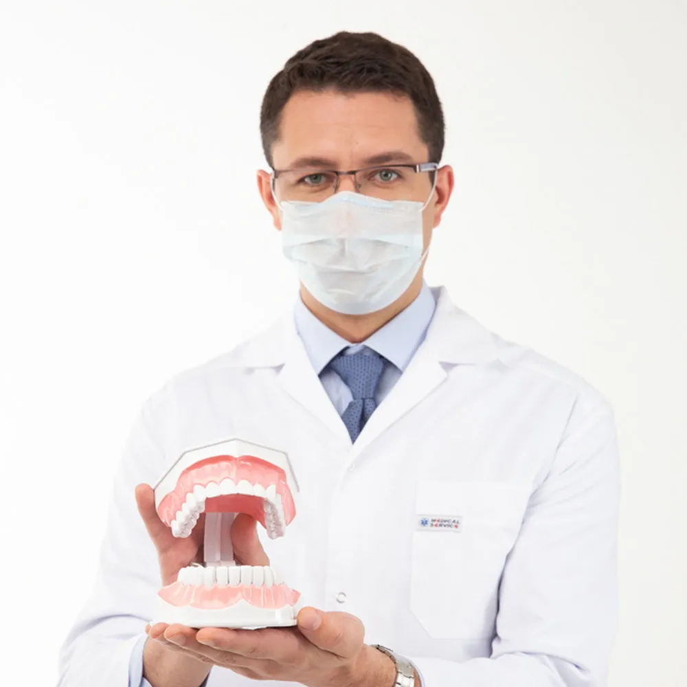 Стоматолог-ортопед Чернов Андрей Растиславович, фото