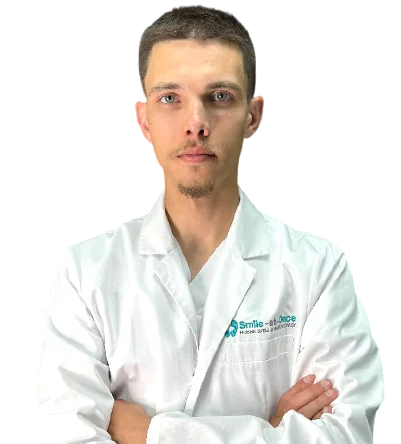 Хирург-имплантолог Голубев Павел Михайлович, фото