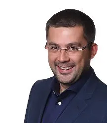 Роман Розов