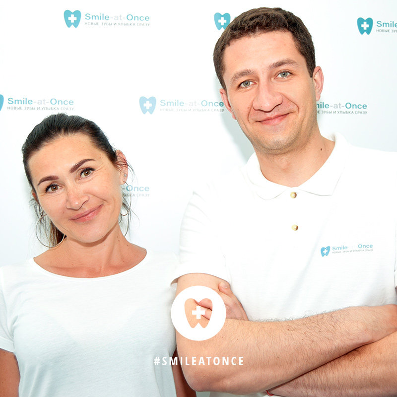 Фото с врачом ортопедом после протезирования