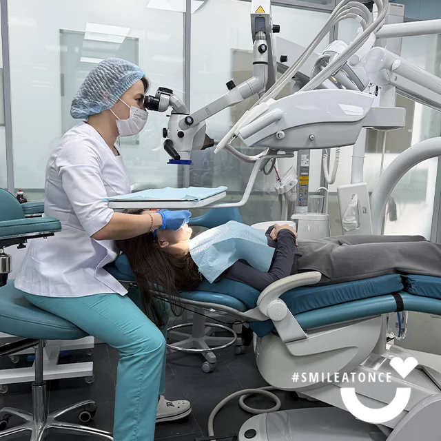 Стоматолог-терапевт Саитгареева Алия Зуфаровна, фото за работой