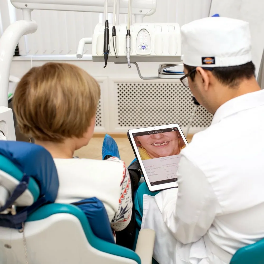 Стоматолог-ортопед Самбуев Баир Сергеевич, фото