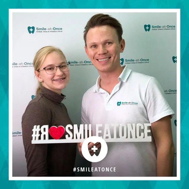 октябрь 2019: селфи после установки брекетов на верхнюю челюсть