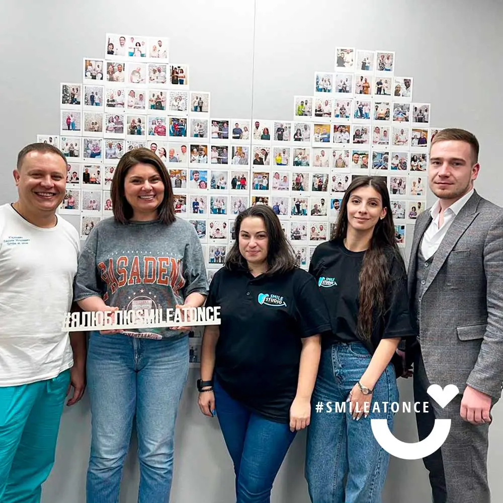 Фото через 3,5 года после имплантации зубов