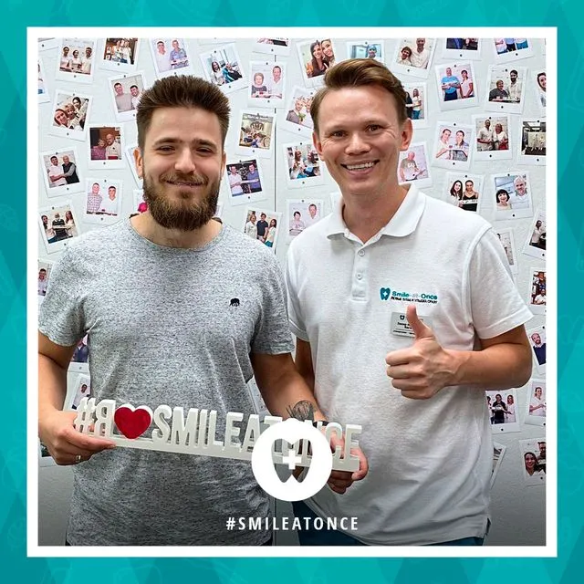 Август 2020: селфи после установки брекетов на зубы