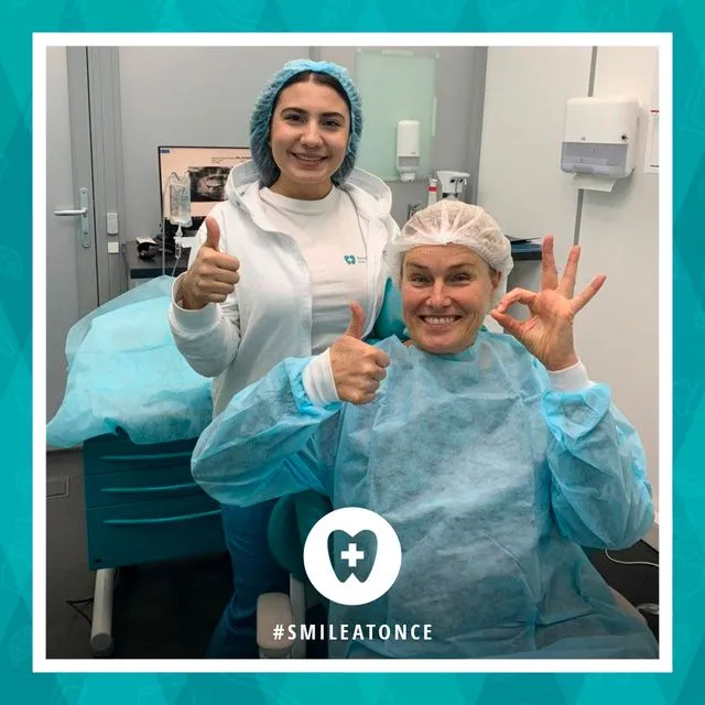 Селфи после имплантации зубов