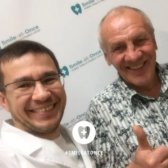 Селфи после имплантации зубов