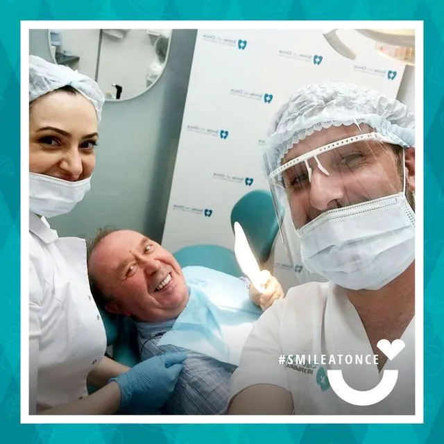 Август 2021: после фиксации коронок из диоксида циркония