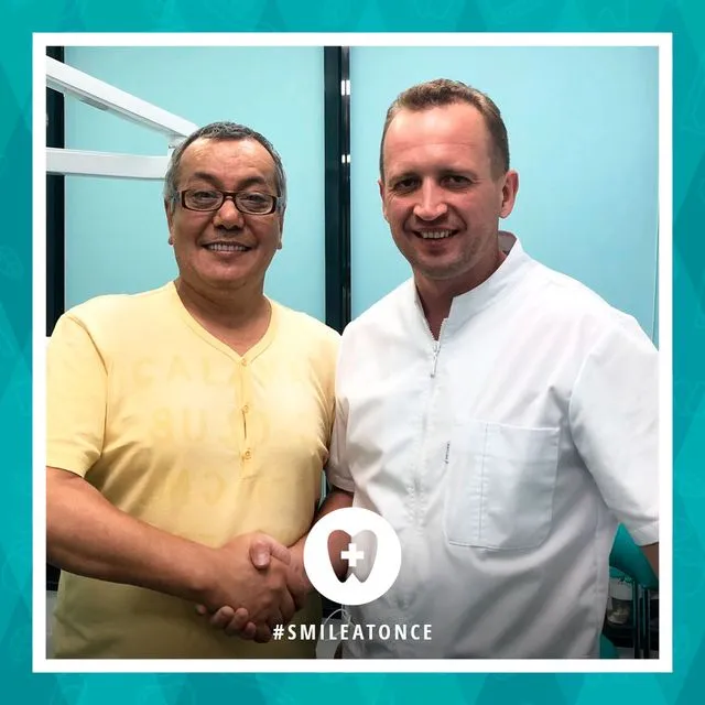 Сентябрь 2020: после установки съемного зубного протеза