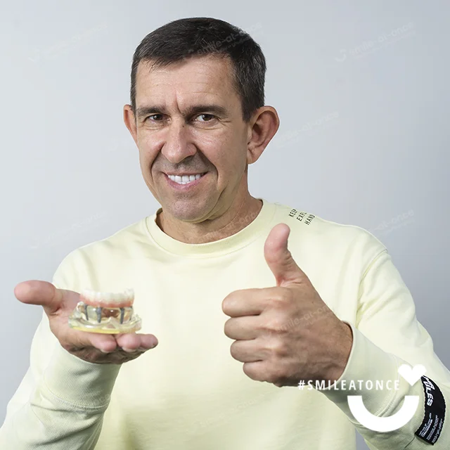 Счастлив, что выбрал протезы на имплантах!