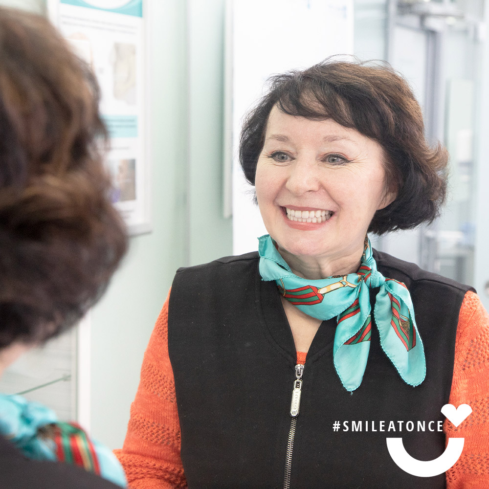 После установки постоянных протезов