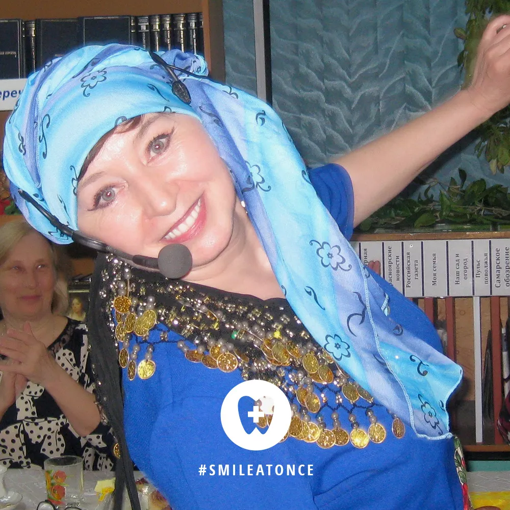 Вера Турыкина наслаждается новыми зубами